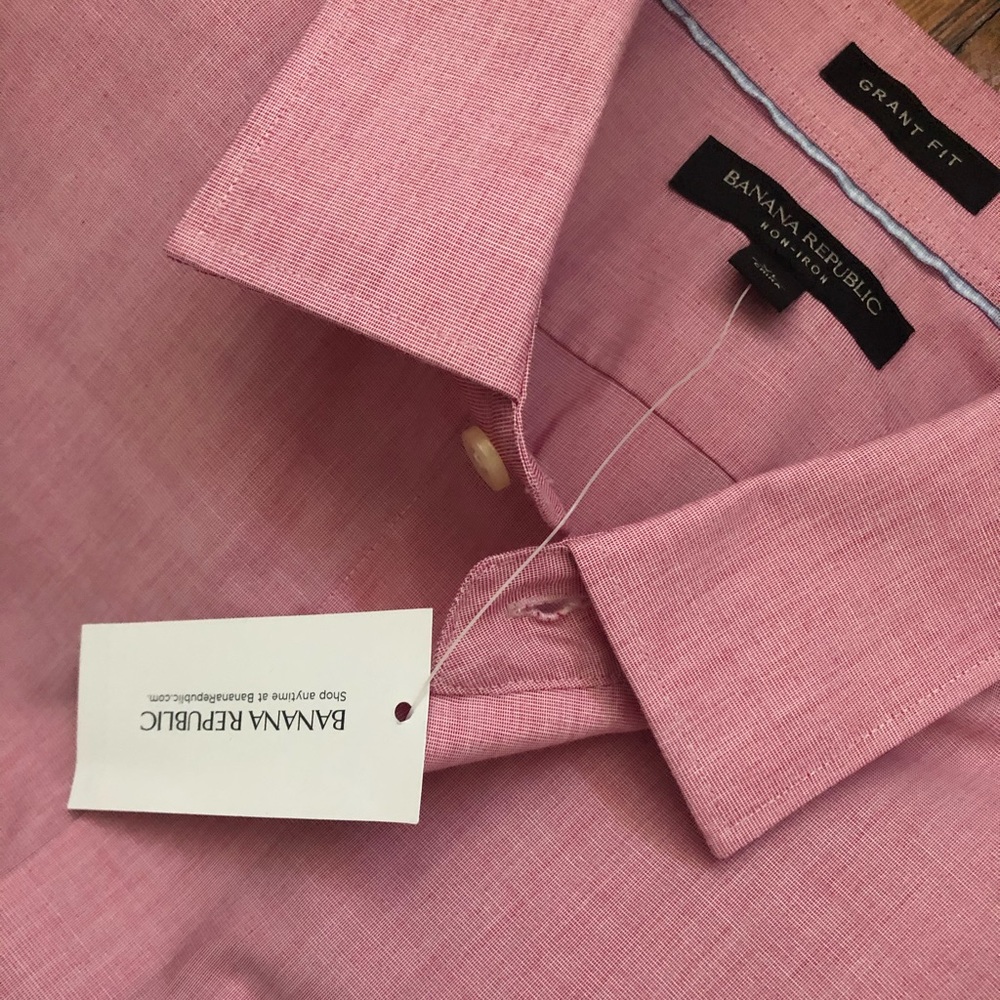 NWT Men’s Red Banana Republic Dress Shirt (XL)